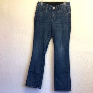 Jag Jeans Caroline Mid Rise Boot Cut Tummy Taming band Jeans